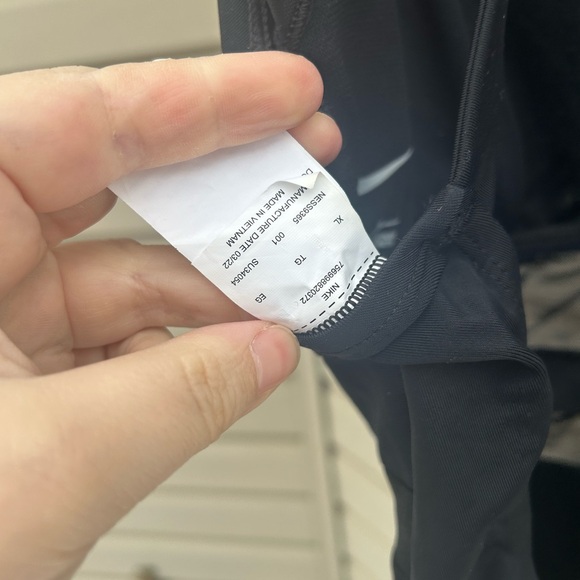 Nike Black Mesh Detail Swimsuit one piece sport swim Used like new XL - Picture 7 of 7